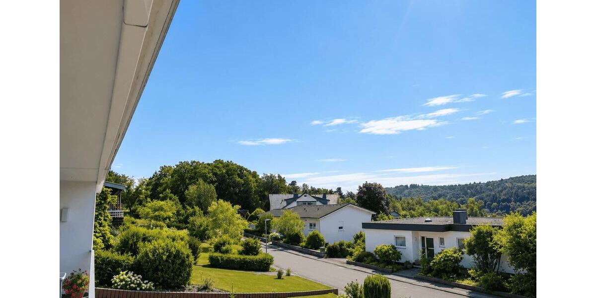 Bungalow Gladenbach - 8 Zimmer, 240 m&sup2;, 500.000&euro; | Angebot:27084231