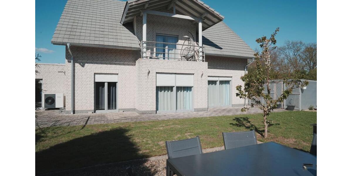 Einfamilienhaus Wolfsburg Alt-Wolfsburg - 7 Zimmer, 176 m&sup2;, 550.000&euro; | Angebot:26313766