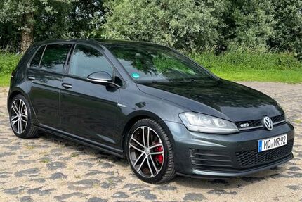 VW Golf 271.000 km 9.400 &euro; Xanten 46508