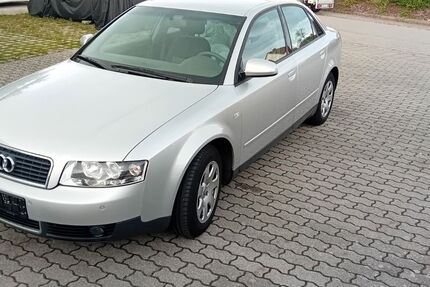 Audi A4 153.510 km 3.500 € Freystadt 92342