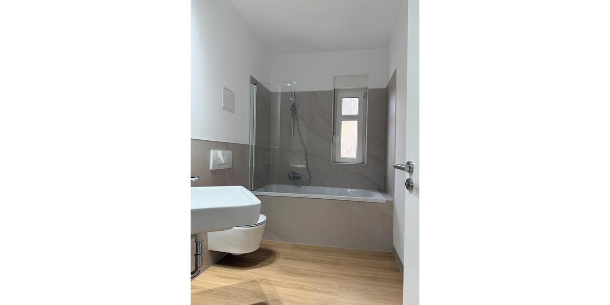 Etagenwohnung Heidenau - 3 Zimmer, 73 m&sup2;, 860&euro; | Angebot:24865962