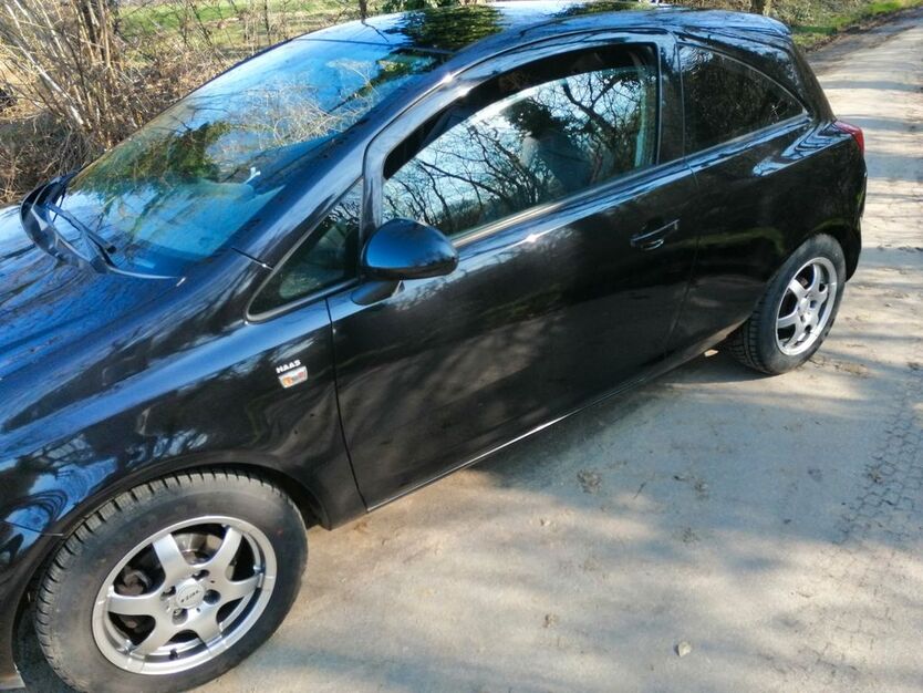 Opel Corsa 164.935 km 2.599 € Soest 59494