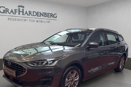 Ford Focus 9.900 km 29.980 &euro; Karlsruhe 76185