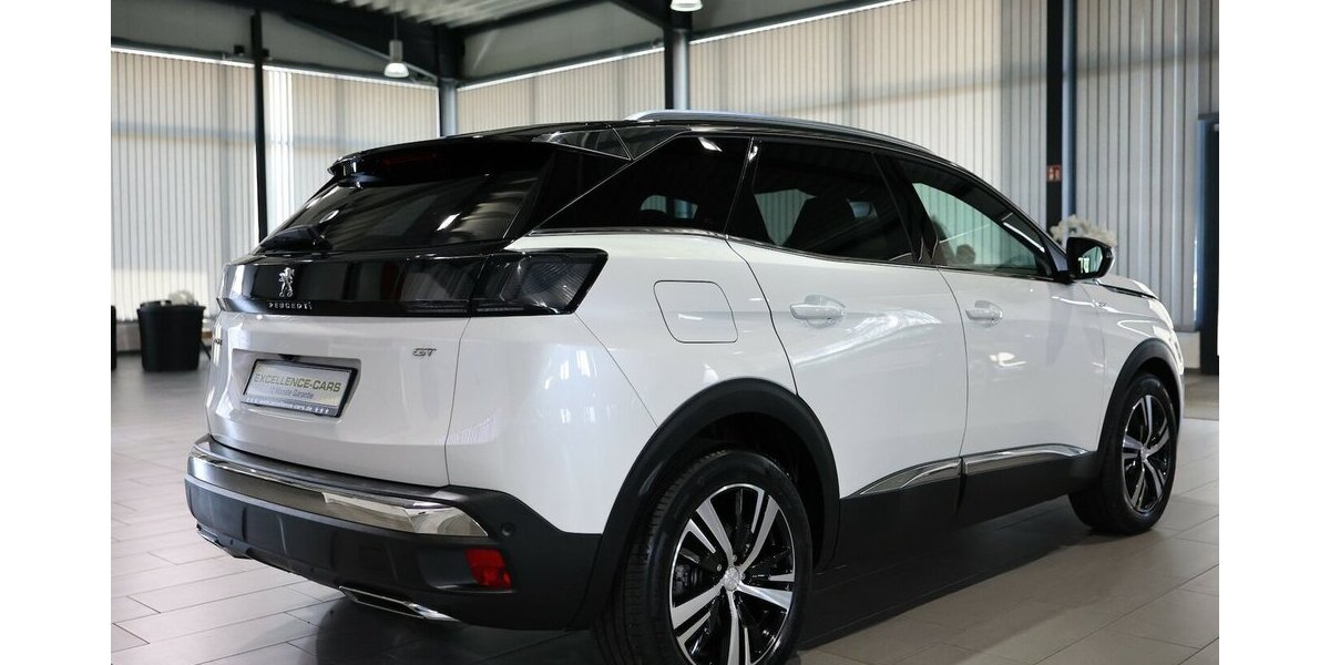 Peugeot 3008 1.2 PureTech ALLURE GT-LINE / I-COCKPIT,LED 22.000 km 17.777 &euro; Hamm 59077