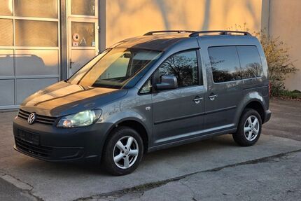VW Caddy 204.000 km 8.900 &euro; Schorndorf 73614