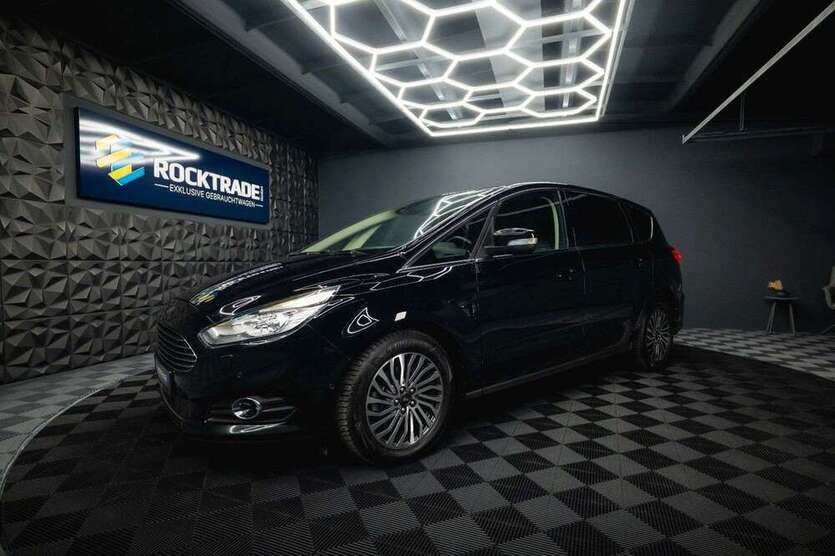 Ford S-Max 112.120 km 16.990 € Leipzig 04178