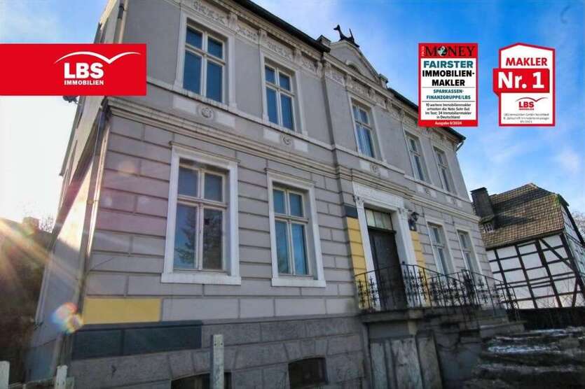 Haus zum Kaufen in Warstein 288.000 € 355 m²