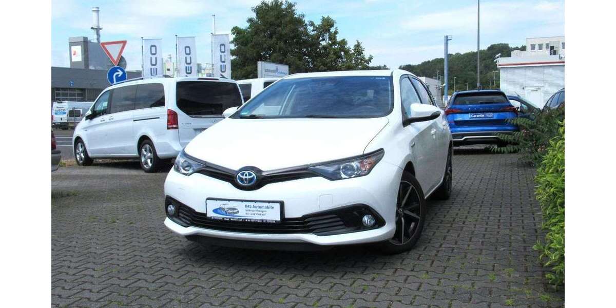 Toyota Auris 68.720 km 15.500 &euro; Aschaffenburg 63741