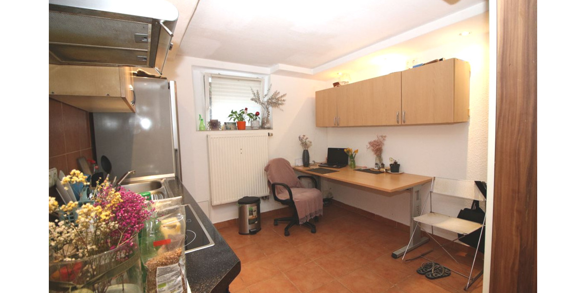 Mehrfamilienhaus, Wohnhaus Stuttgart Untertürkheim - 1 Zimmer, 212 m&sup2;, 1.330.000&euro; | Angebot:26189922