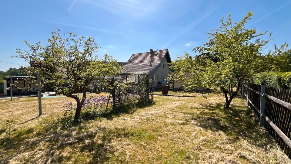 Einfamilienhaus Schirgiswalde-Kirschau Kirschau - 3 Zimmer, 120 m&sup2;, 89.000&euro; | Angebot:27174234