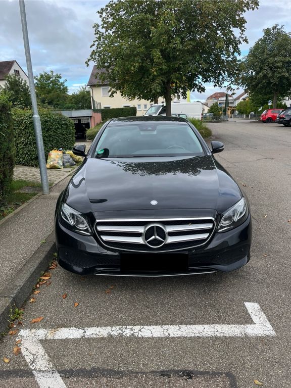 E 220