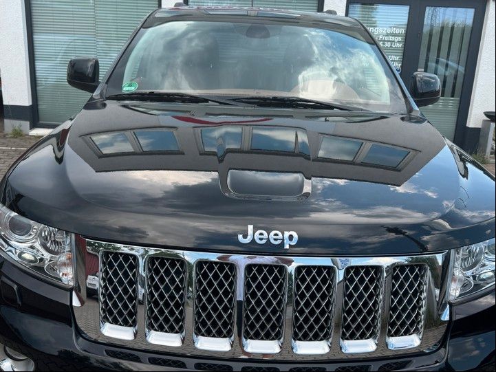 Grand Cherokee