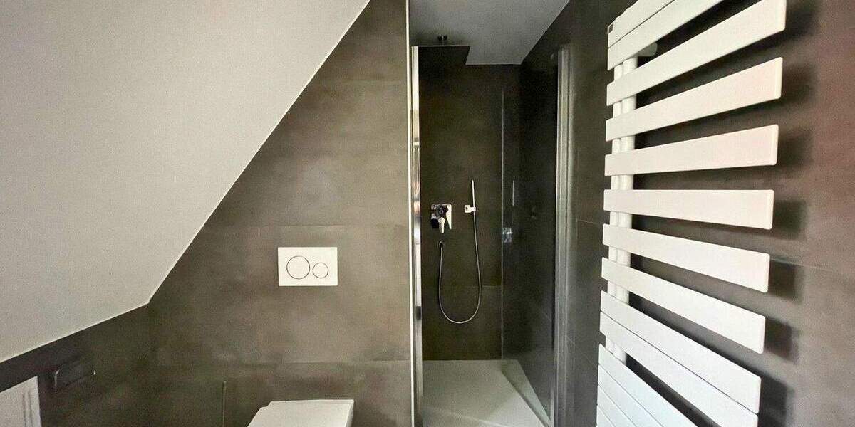 Neuwertige 2-Zimmer-Wohnung mit Einbauküche und Stellplatz in Nördlingen 2 zimmer