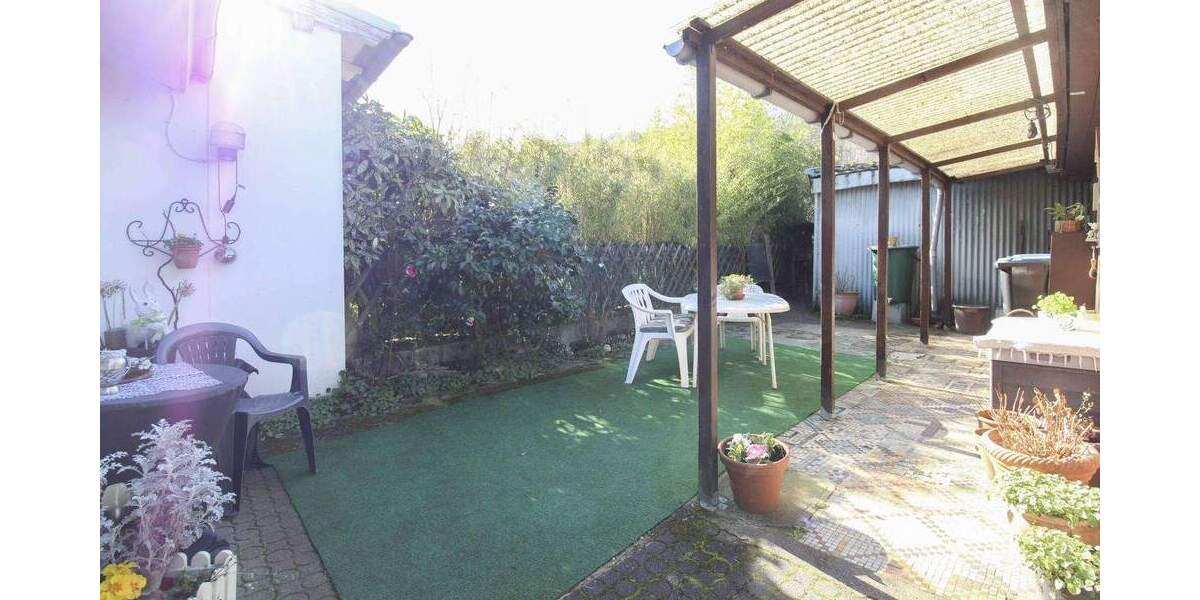 Doppelhaushälfte Bonn Mehlem - 2 Zimmer, 86 m&sup2;, 228.000&euro; | Angebot:24736122