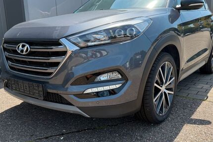 Hyundai TUCSON 103.000 km 15.400 &euro; Neu-Ulm 89231