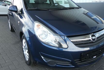 Opel Corsa 182.100 km 1.900 &euro; Paderborn 33106
