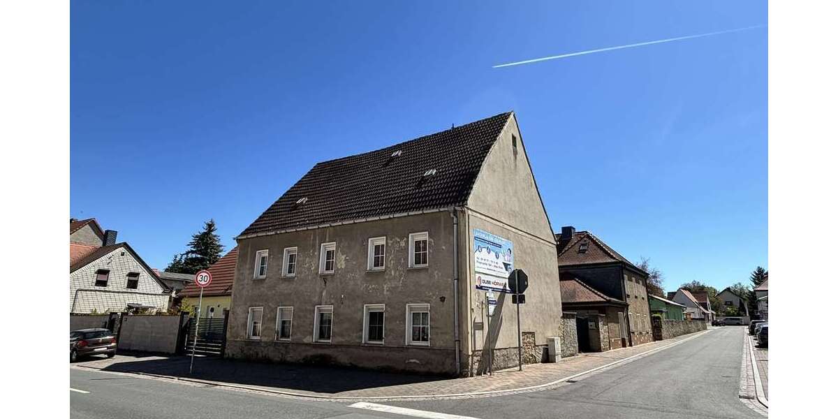 Einfamilienhaus Querfurt - 5 Zimmer, 140 m&sup2;, 65.000&euro; | Angebot:27347288