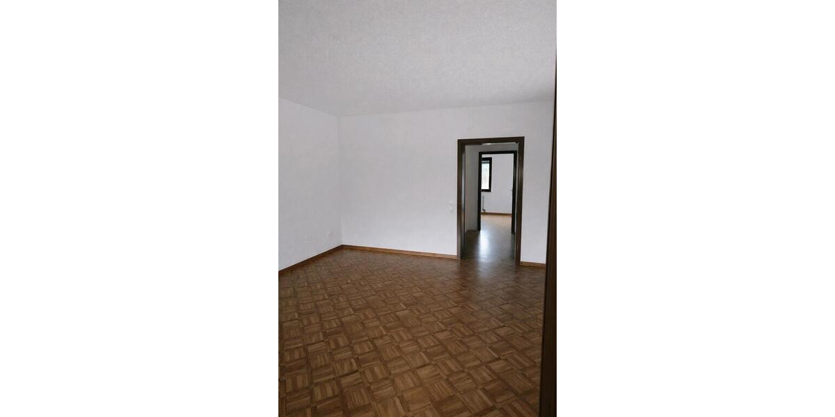 Etagenwohnung Bad Mergentheim - 3 Zimmer, 78 m&sup2;, 185.000&euro; | Angebot:26794852