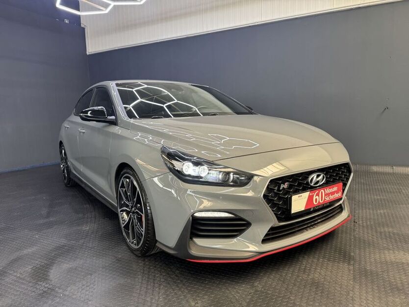 i30
