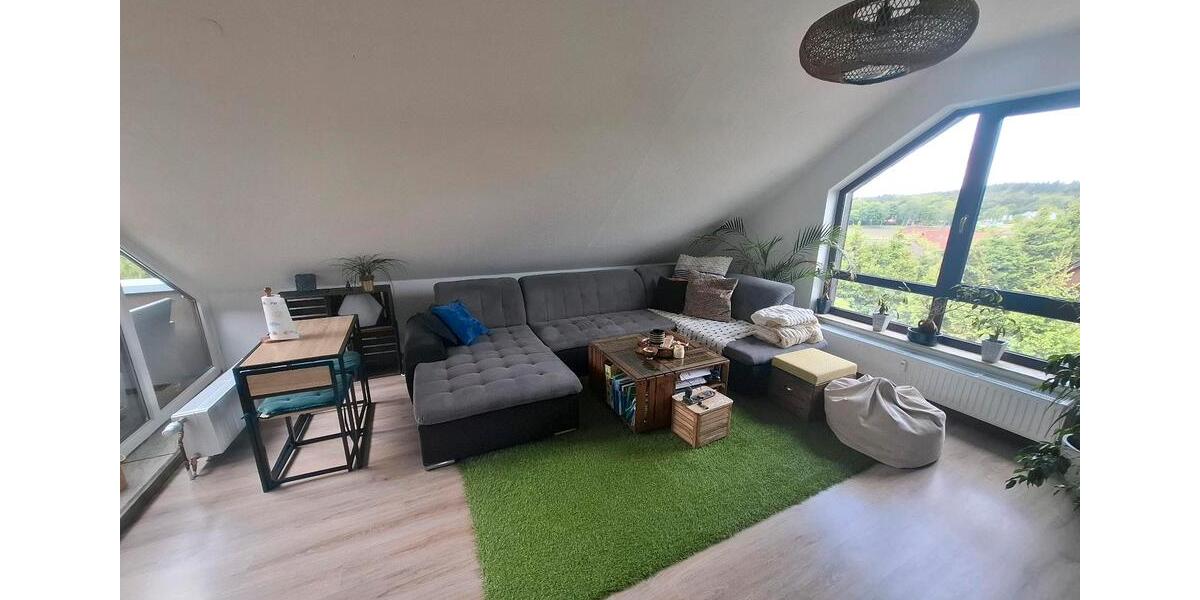 Dachgeschoßwohnung Bremervörde - 3 Zimmer, 81 m&sup2;, 152.500&euro; | Angebot:26795651