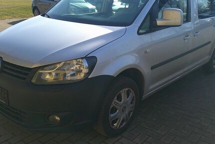 VW Caddy 189.000 km 6.900 &euro; Neddemin 17039