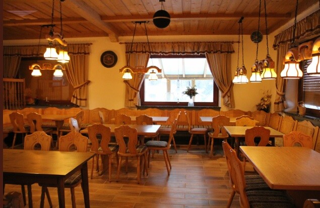 Bayerischer Wald Hotel mit 85 Betten, Restaurant, Betreiberwohnung, Pool - Gewerbeobjekt Deggendorf | Angebot:26954059