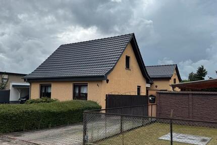 Haus im Grünen mit großem Grundstück 9 zimmer