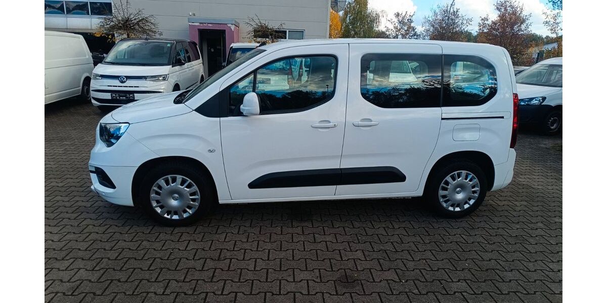 Opel Combo 100.000 km 15.500 &euro; Siegenburg 93354