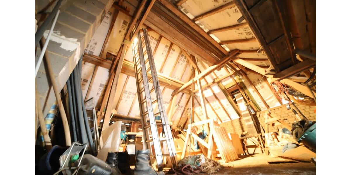 Einfamilienhaus Nettersheim - 7 Zimmer, 178 m&sup2;, 287.000&euro; | Angebot:26919095