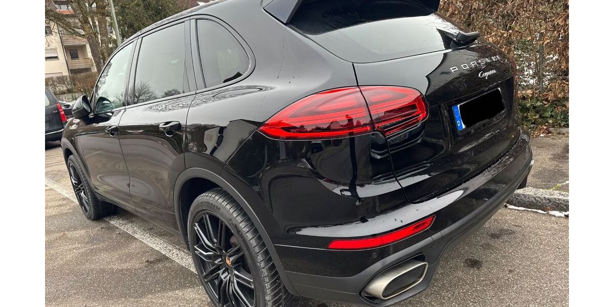 Porsche Cayenne 204.000 km 26.900 &euro; Neu Ulm 89231