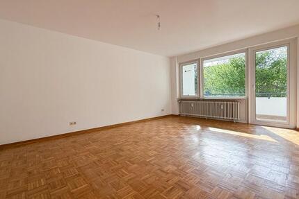 Von privat: 3-Zimmer-Wohnung mit Balkon & Keller in Langenhagen