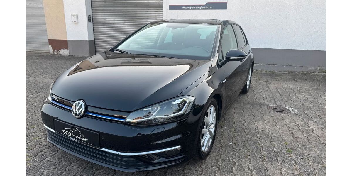 VW Golf 74.500 km 15.990 &euro; Karlsdorf 76689