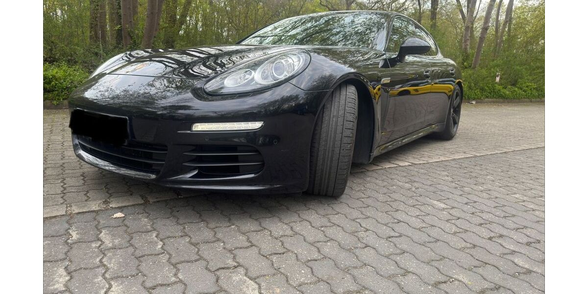 Porsche Panamera 181.200 km 27.000 &euro; Augsburg 86157