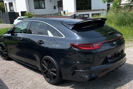 Kia pro ceed / ProCeed 76.760 km 19.000 &euro; Helpsen 31691