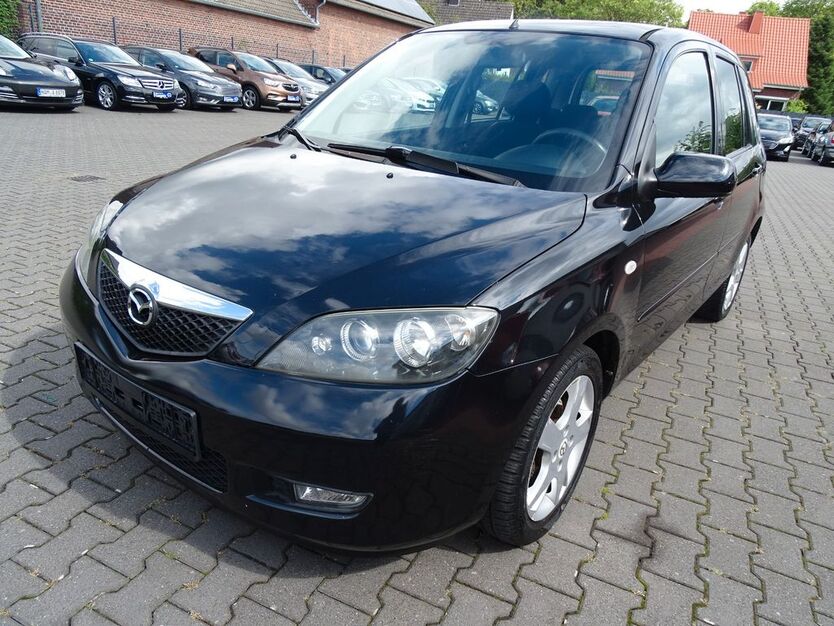 Mazda 2 184.000 km 2.290 € Hamm 59073