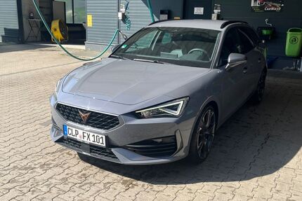 Cupra Leon 62.000 km 27.350 &euro; Altenoythe 26169