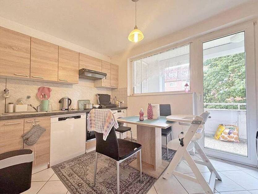 Huchting Attraktive 3-Zimmer-Erdgeschoßwohnung mit Loggia und Einbauküche