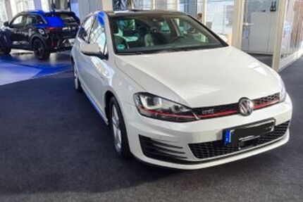 VW Golf 232.000 km 13.100 &euro; Calberlah 38547