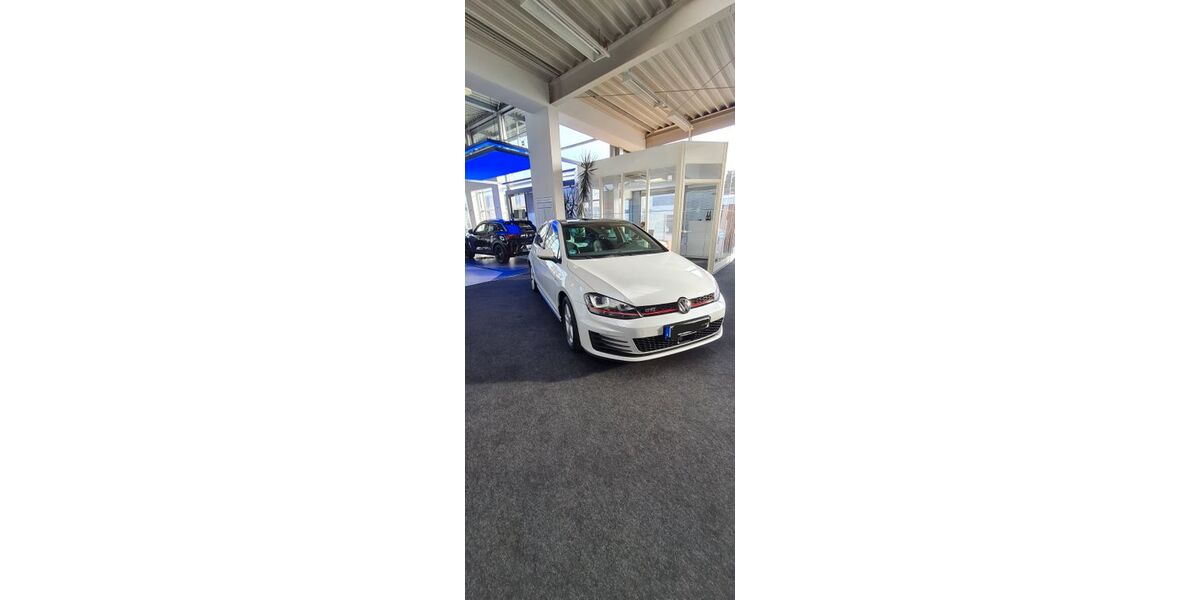 VW Golf 232.000 km 13.100 &euro; Calberlah 38547
