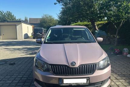 Skoda Fabia 96.000 km 9.200 € Pulsnitz 01896