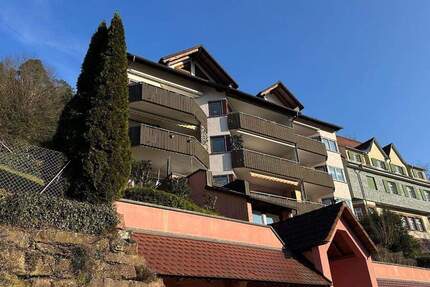 Schöne 3,5 Zimmerwohnung in Panoramalage Bad Liebenzell! 3 zimmer