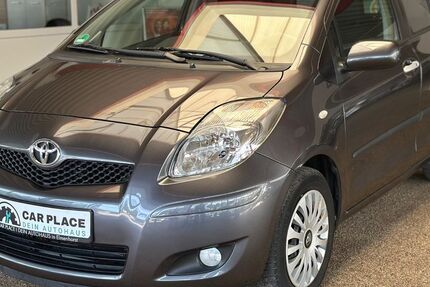 Toyota Yaris 40.000 km 9.699 &euro; Elmenhorst 18107