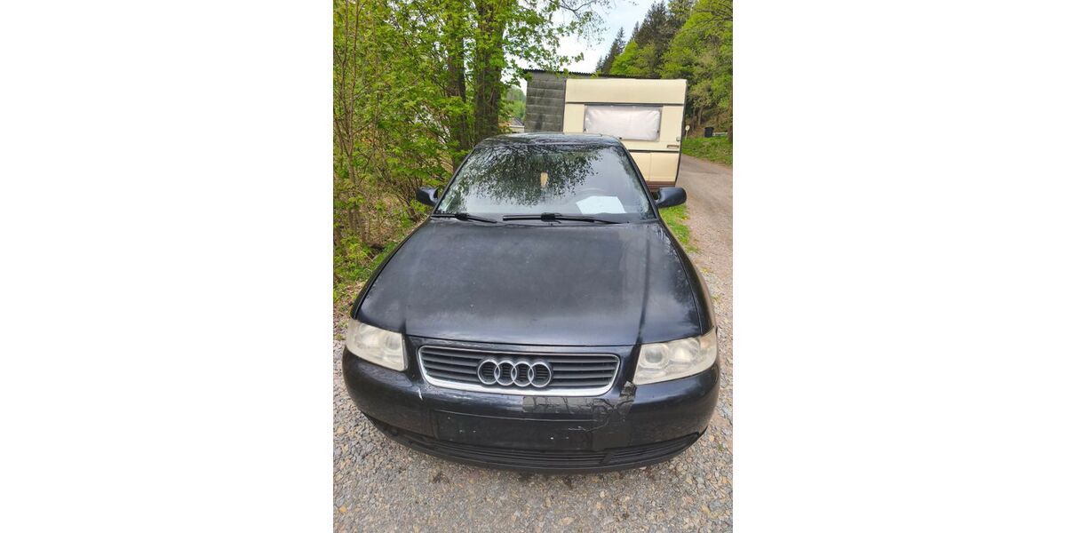 Audi A3 300.000 km 850 &euro; Masserberg 98666