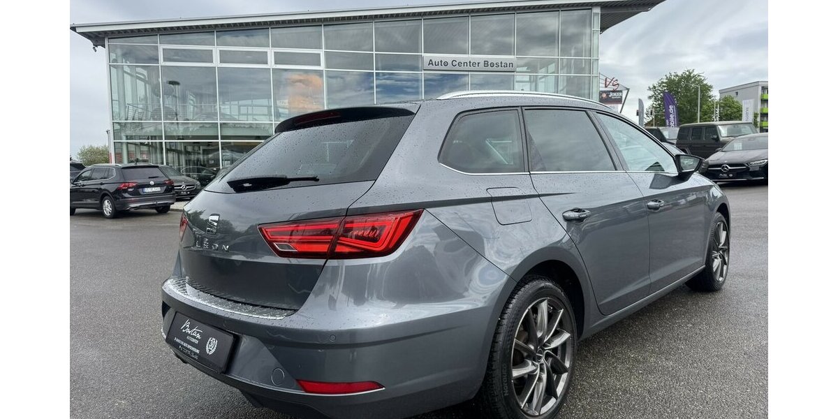 Seat Leon ST XCELLENCE 1.4 TSI/LED/KAMERA/NAVI/SHZ 59.102 km 15.800 &euro; Villingen-Schwenningen 78054