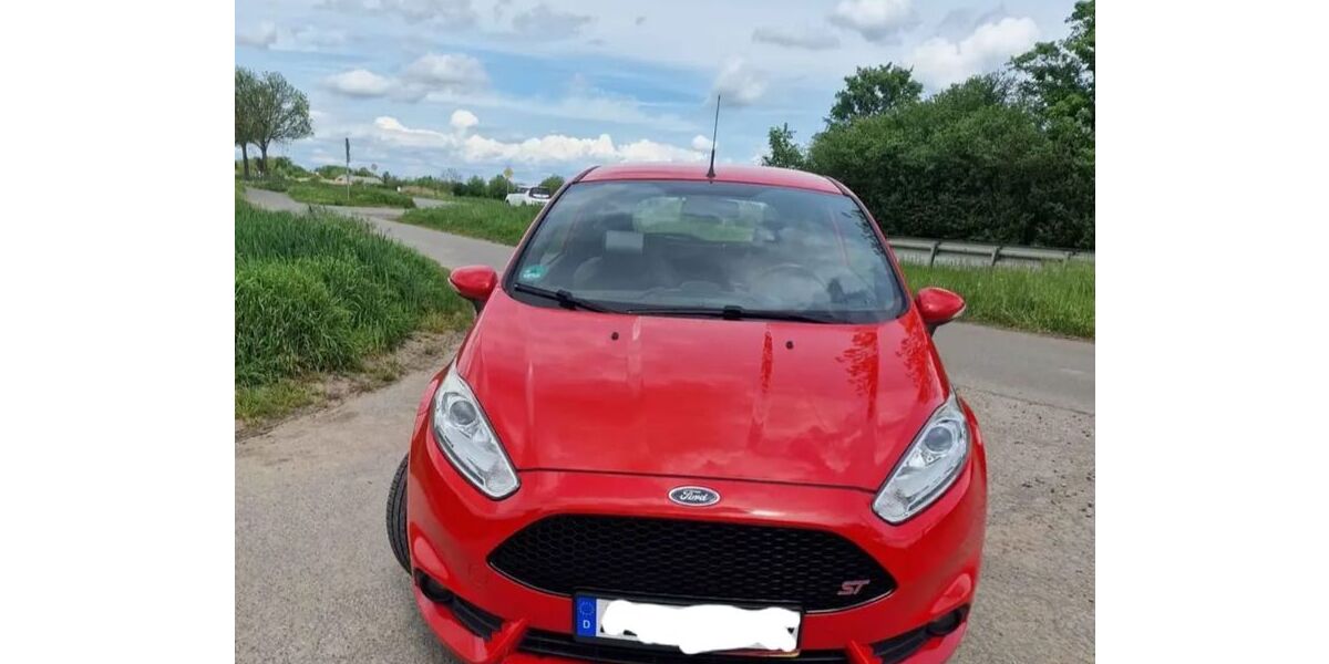 Ford Fiesta 166.000 km 6.700 &euro; Osthofen 67574