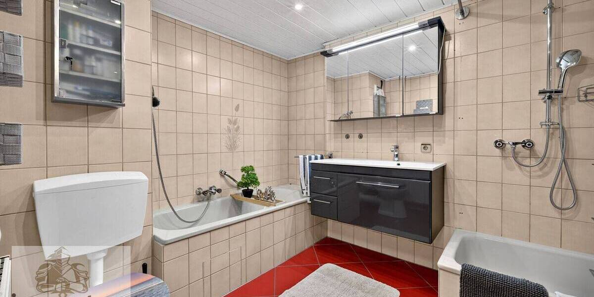 Reihenmittelhaus Heilbronn Sontheim - 6 Zimmer, 122 m&sup2;, 449.000&euro; | Angebot:26920493