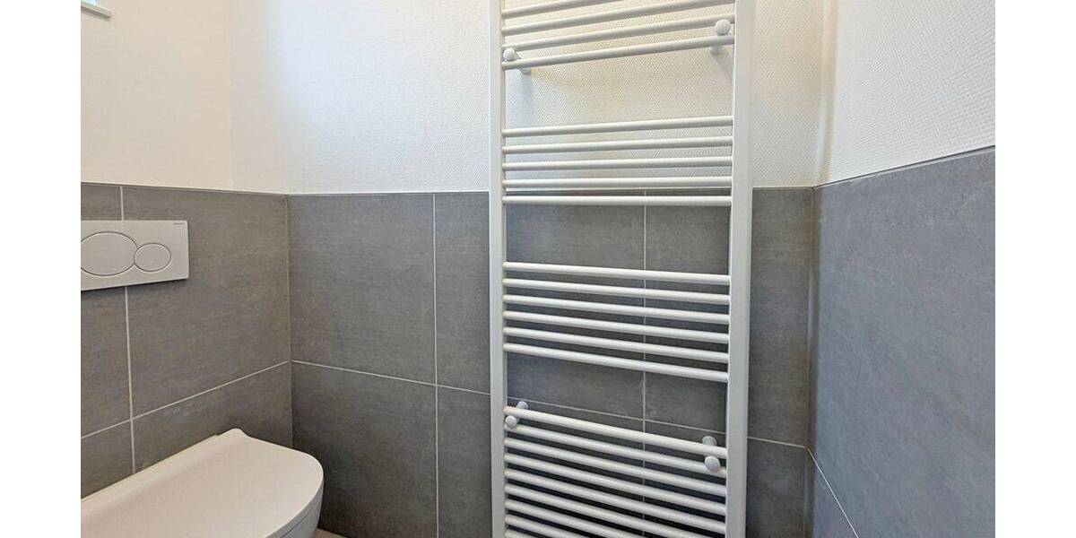 Gewerbeobjekt Bremen Neuenland - 2 Zimmer, 132 m&sup2;, 1.140&euro; | Angebot:26817074