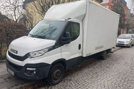 IVECO Andere 261.000 km 15.000 &euro; München 80809