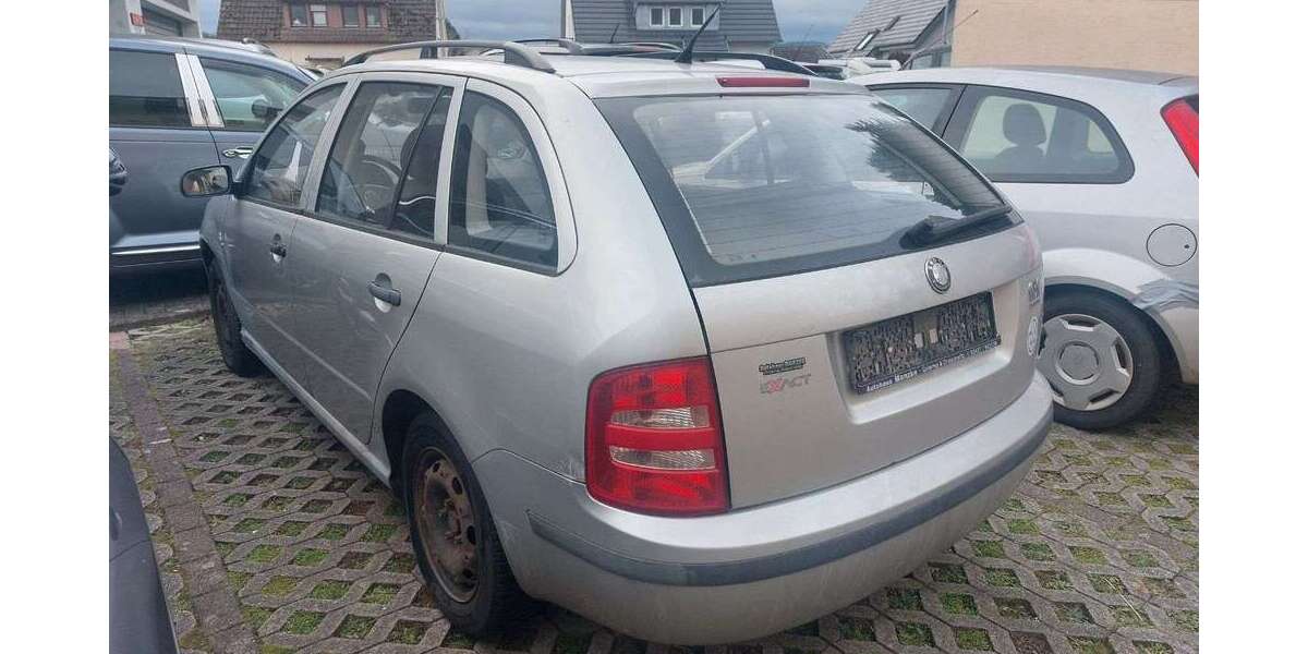 Skoda Fabia 217.000 km 1.199 &euro; Obersulm-Affaltrach 74182