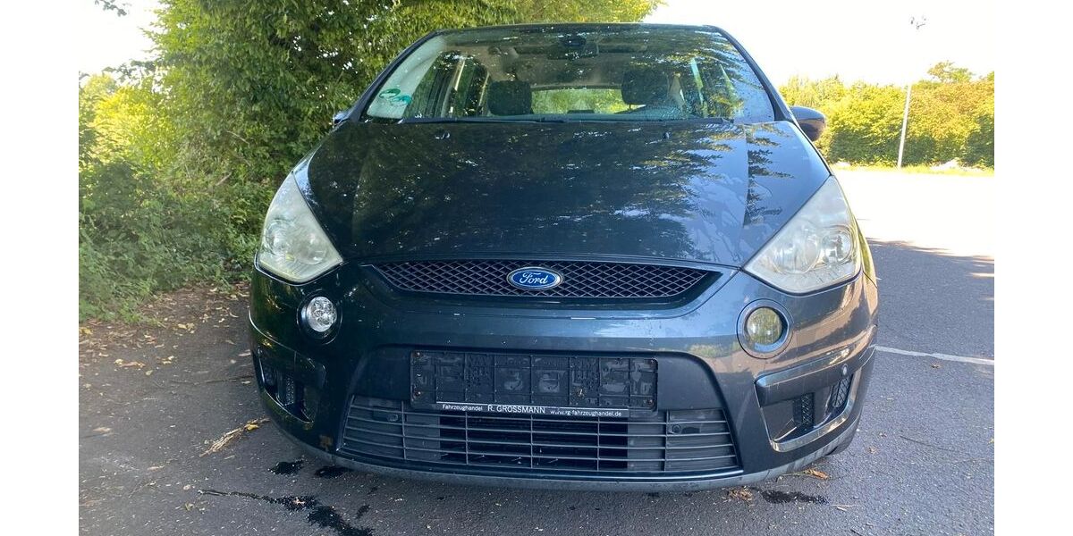 Ford S-Max 243.000 km 899 &euro; Limburg 65549
